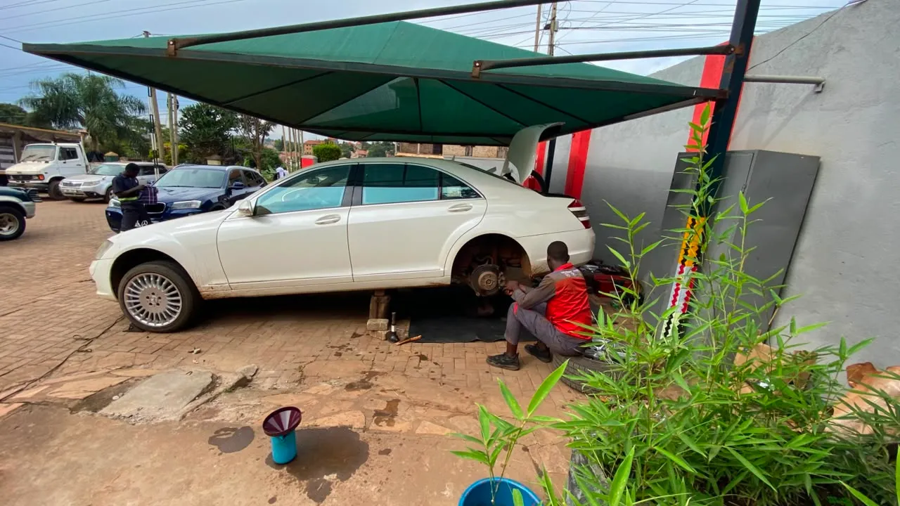 ZF 8-Speed Transmission Fluid Flush - Auto Messiah Workshop Mechanics in Kampala