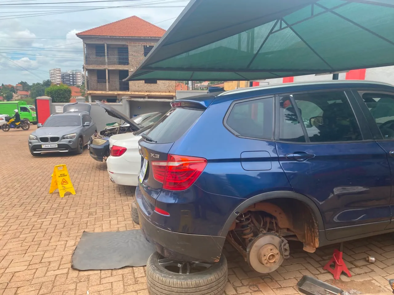Carbon Decoke Walnut Blasting - Auto Messiah Workshop Mechanics in Kampala